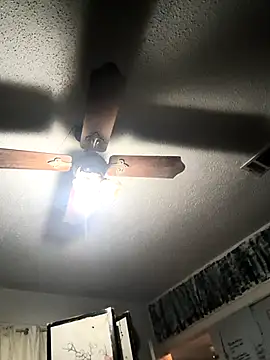 TexaSMESS 37 online show from December 1, 2025, 10:54 pm