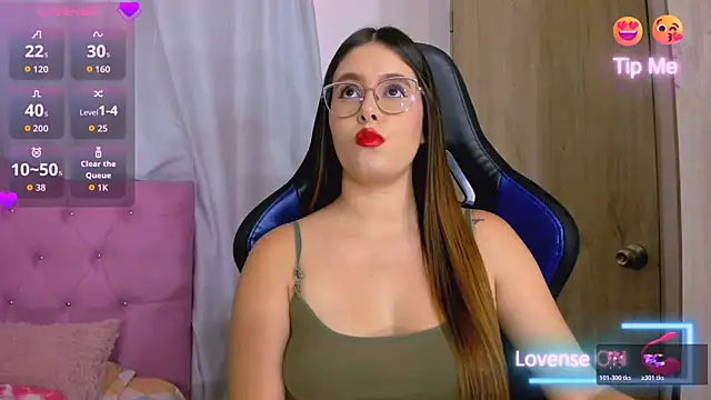 Snapshot of ParisShayk chatting on July 31, 2026, 6:05 pm ParisShayk online show from July 31, 2026, 6:05 pm