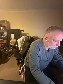 Snapshot of LondonTeffy chatting on October 15, 2025, 9:23 pm LondonTeffy online show from October 15, 2025, 9:23 pm