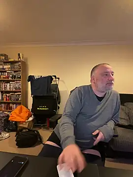 Snapshot of LondonTeffy chatting on March 17, 2025, 10:19 pm LondonTeffy online show from March 17, 2025, 10:19 pm