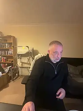 Snapshot of LondonTeffy chatting on October 21, 2025, 9:14 pm LondonTeffy online show from October 21, 2025, 9:14 pm