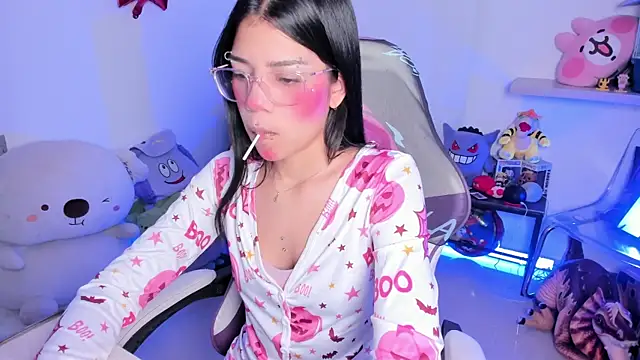 cutestephuwu online show from October 10, 2025, 11:38 pm