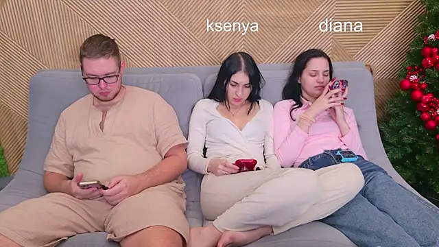 Ksenny online show from December 21, 2025, 4:14 am