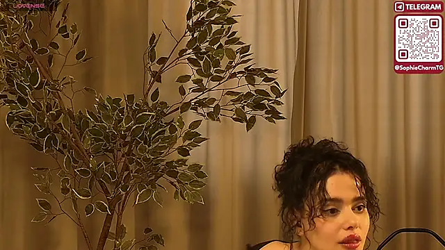 SophieCharm online show from February 9, 2026, 8:23 am