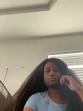 BayouDestinee online show from April 8, 2026, 3:57 pm