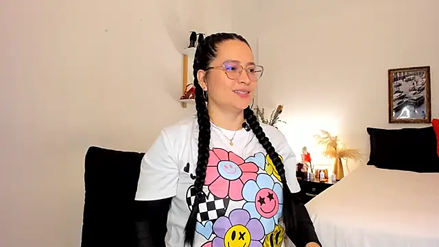 leslie k online show from March 19, 2025, 2:59 am