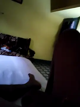 Brown Munda047 online show from October 6, 2025, 7:42 am