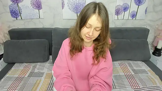 AfinaCutie online show from February 10, 2025, 1:44 pm