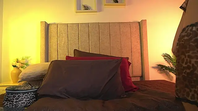 patty m online show from September 10, 2025, 12:04 pm