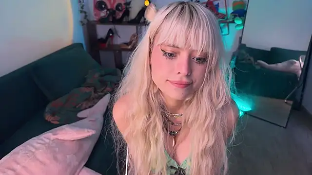 Snapshot of Eerectioneering chatting on September 27, 2025, 10:54 am Eerectioneering online show from September 27, 2025, 10:54 am