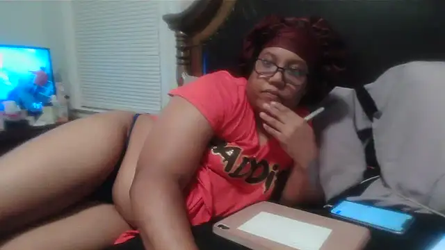 Snapshot of ebonyred chatting on March 2, 2026, 2:23 am ebonyred online show from March 2, 2026, 2:23 am