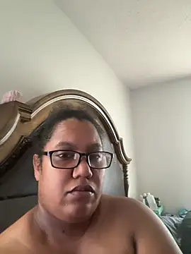 ebonyred online show from June 21, 2026, 1:50 pm