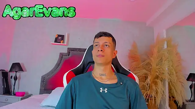 AgarEvans online show from June 24, 2026, 5:39 am