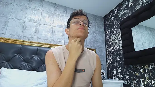 AgarEvans online show from February 5, 2025, 4:59 am