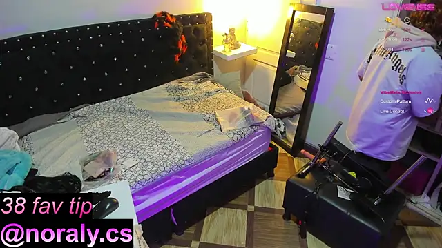 hey noraly online show from October 29, 2025, 4:11 am