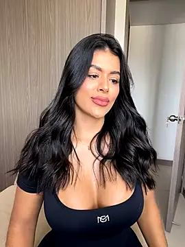 MelissaWaltton online show from October 29, 2025, 5:45 pm