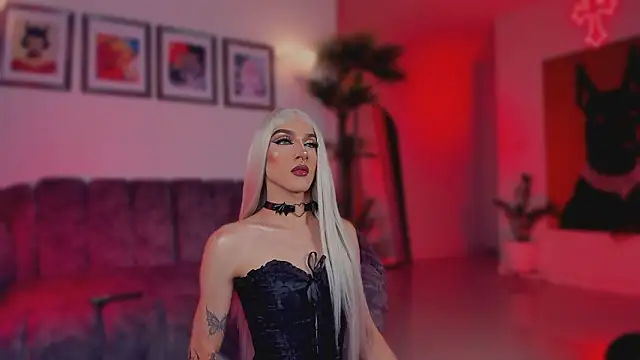 Taylor  foxxx online show from February 20, 2026, 3:58 am