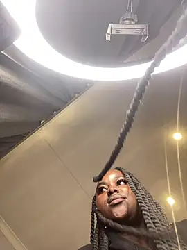 Honeycoco0211 online show from July 7, 2026, 2:20 pm