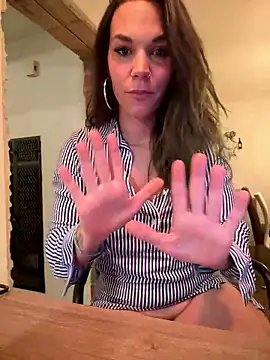 Lady Knaller online show from January 9, 2026, 9:33 pm