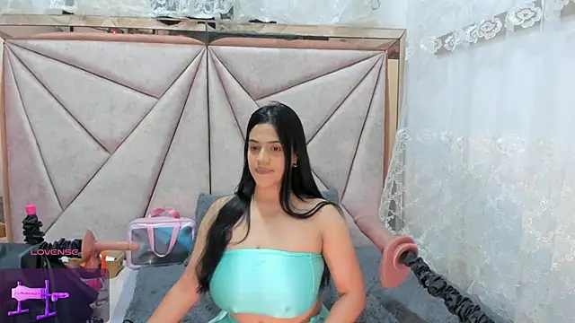 Deisy Torres online show from February 26, 2025, 11:52 pm