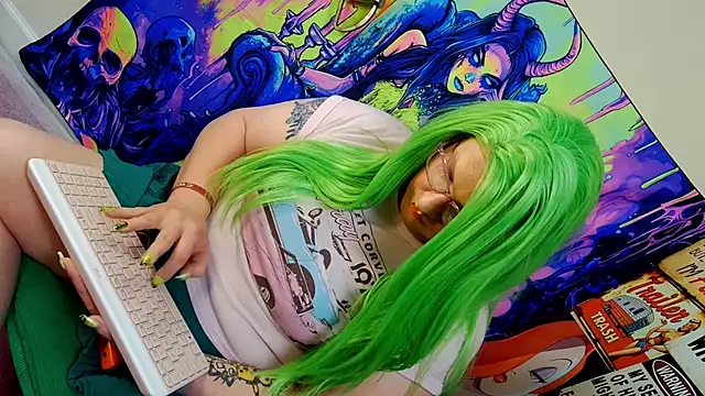 Blakelytgirl online show from May 29, 2026, 9:43 pm