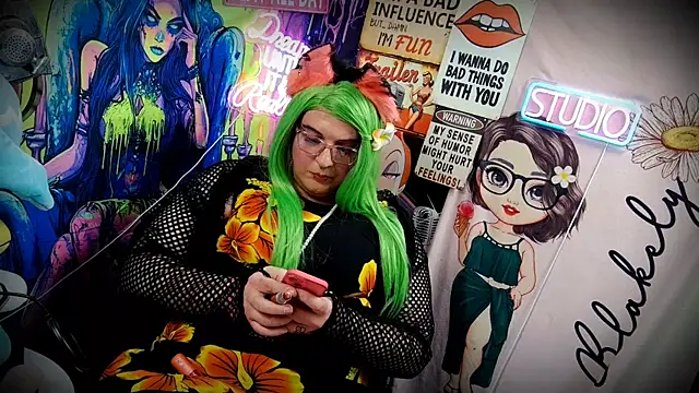 Blakelytgirl online show from June 21, 2026, 7:58 am