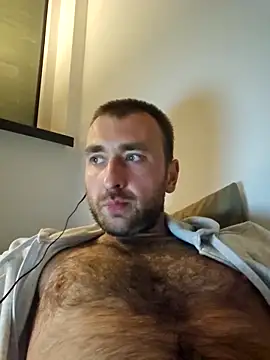 Snapshot of TIGERRR86 chatting on September 13, 2025, 3:28 am TIGERRR86 online show from September 13, 2025, 3:28 am