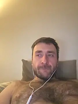 Snapshot of TIGERRR86 chatting on February 16, 2026, 9:02 pm TIGERRR86 online show from February 16, 2026, 9:02 pm