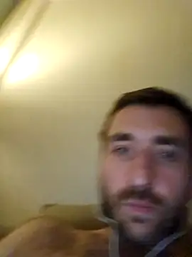 Snapshot of TIGERRR86 chatting on November 16, 2025, 4:39 am TIGERRR86 online show from November 16, 2025, 4:39 am