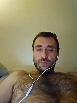 Snapshot of TIGERRR86 chatting on November 13, 2025, 8:35 pm TIGERRR86 online show from November 13, 2025, 8:35 pm