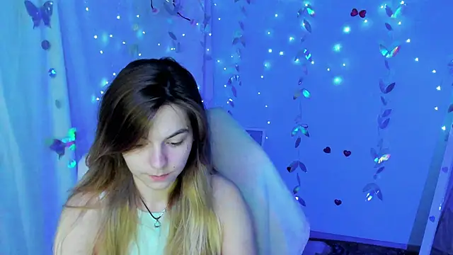 Sweet me  online show from August 6, 2026, 5:57 am