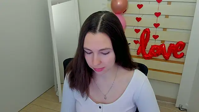 Lexy flower online show from March 12, 2025, 1:30 pm