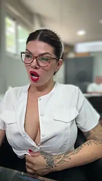 CarlaConnor80 online show from September 16, 2025, 9:32 am