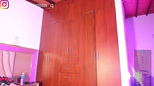 Venus queenn online show from October 1, 2025, 2:27 am