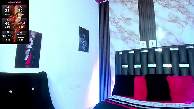 katherina diaz online show from September 19, 2025, 2:15 am