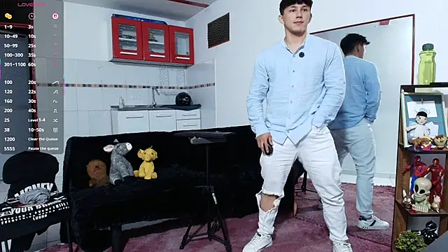 Snapshot of jacques_cardiet chatting on March 13, 2026, 5:07 pm jacques cardiet online show from March 13, 2026, 5:07 pm