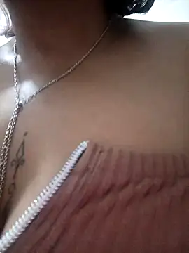 Dominik girl online show from October 23, 2025, 7:12 pm