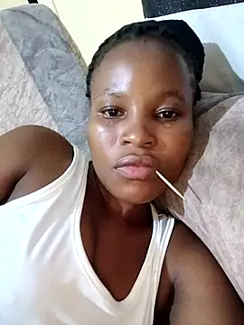 petite babe online show from March 20, 2026, 7:04 pm