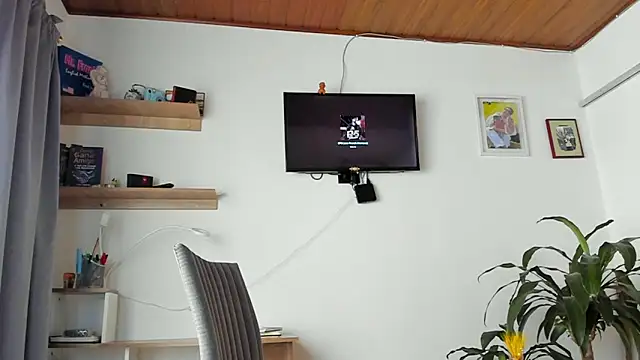 manucute 23  online show from February 10, 2026, 3:11 pm