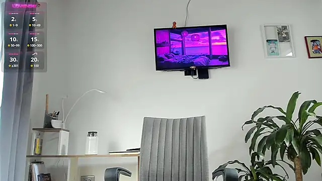 manucute 23  online show from September 14, 2025, 1:55 pm