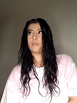 GiseleReine online show from March 19, 2025, 5:50 pm