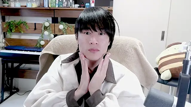 Snapshot of IroManager chatting on March 13, 2026, 9:42 pm IroManager online show from March 13, 2026, 9:42 pm