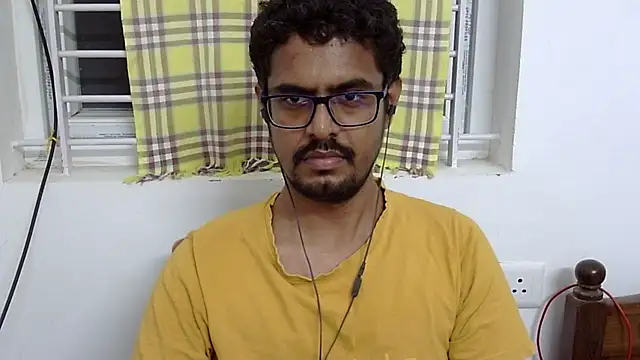 The SHY uncut online show from October 1, 2025, 5:17 pm