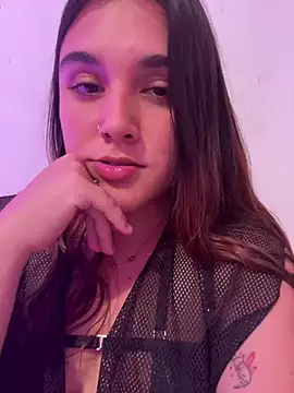 Snapshot of Magic-Smilee chatting on January 10, 2025, 3:39 am Magic-Smilee online show from January 10, 2025, 3:39 am