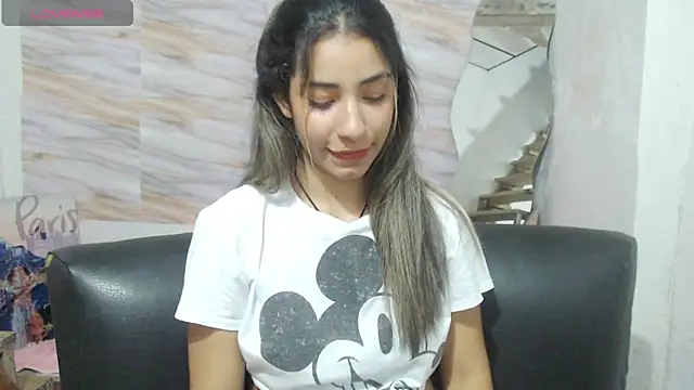 mariana 190 online show from January 26, 2025, 2:24 am