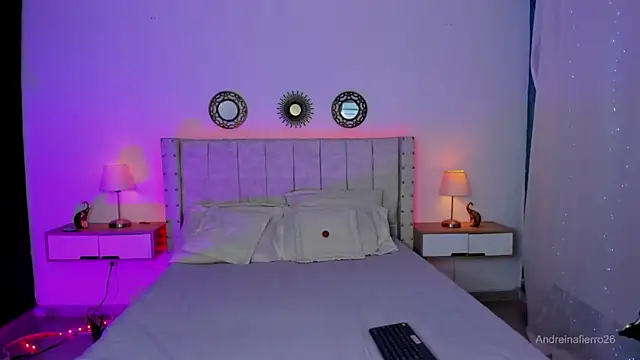 andreina26  online show from February 12, 2025, 12:12 pm