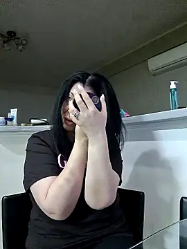 Snapshot of Milf_Abigail chatting on February 23, 2026, 2:02 am Milf Abigail online show from February 23, 2026, 2:02 am