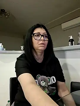 Snapshot of Milf_Abigail chatting on February 5, 2026, 3:02 am Milf Abigail online show from February 5, 2026, 3:02 am