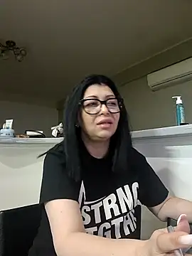 Snapshot of Milf_Abigail chatting on February 17, 2026, 3:26 am Milf Abigail online show from February 17, 2026, 3:26 am