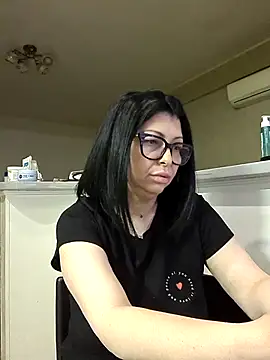 Milf Abigail online show from April 30, 2026, 3:13 am